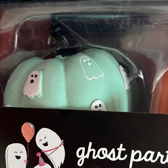 Ghost Party Pumpkins minis - Picture 8 of 10